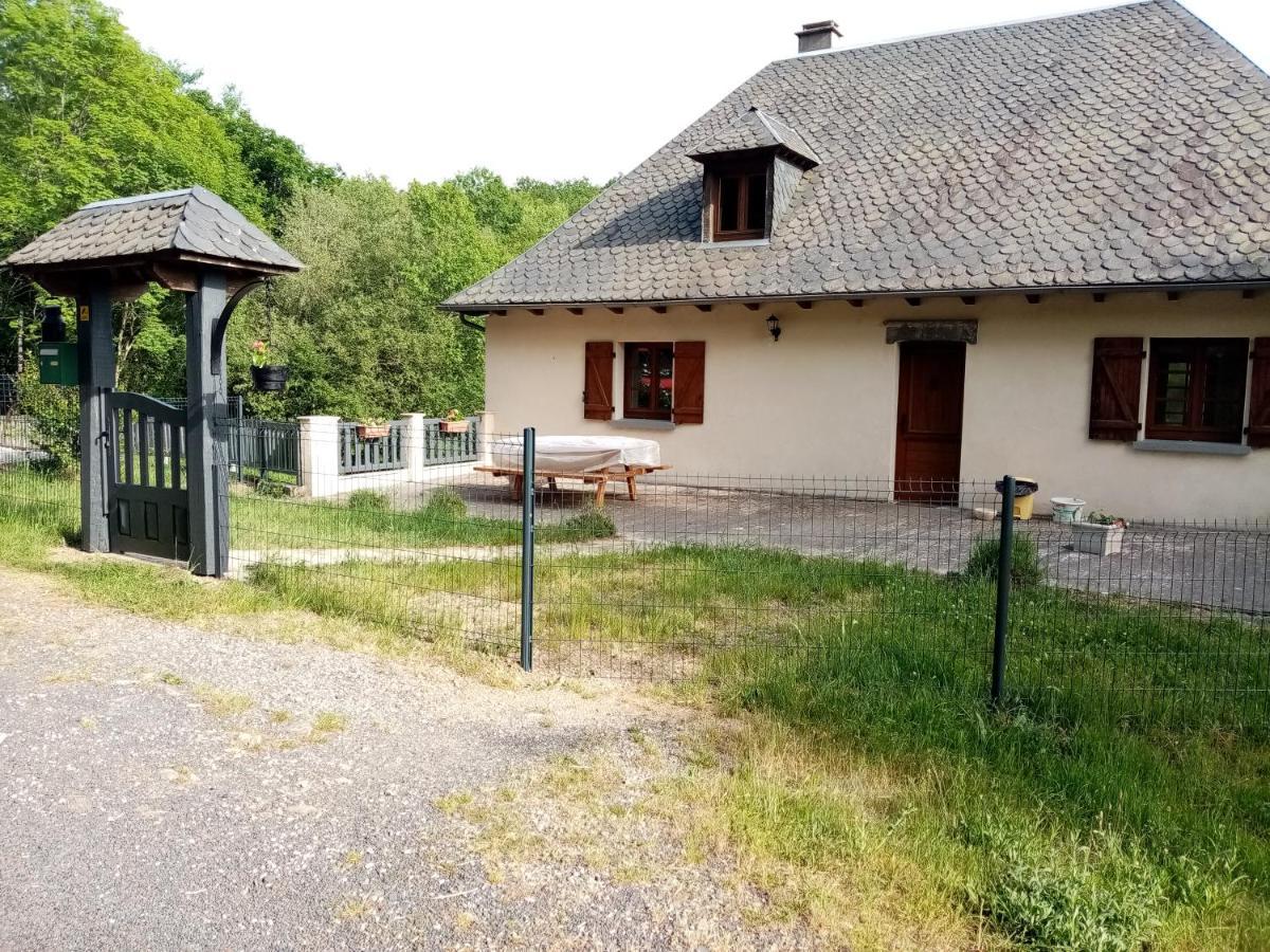 Gite Du Pecheur Villa Lastioulles Bagian luar foto